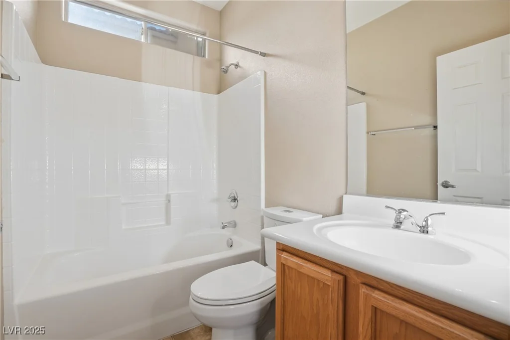 7321 Rietz Canyon, Las Vegas, NV 89131