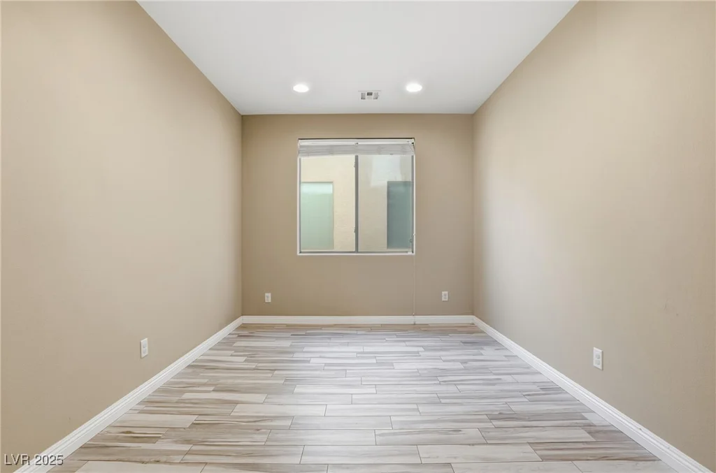 7321 Rietz Canyon, Las Vegas, NV 89131