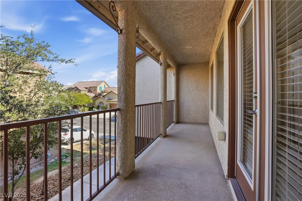 7321 Rietz Canyon, Las Vegas, NV 89131