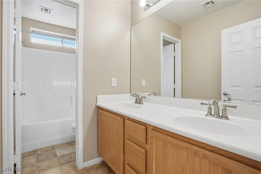 7321 Rietz Canyon, Las Vegas, NV 89131