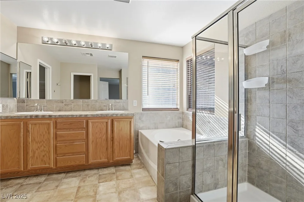 7321 Rietz Canyon, Las Vegas, NV 89131