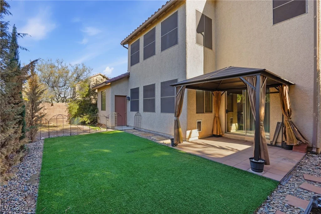 7321 Rietz Canyon, Las Vegas, NV 89131