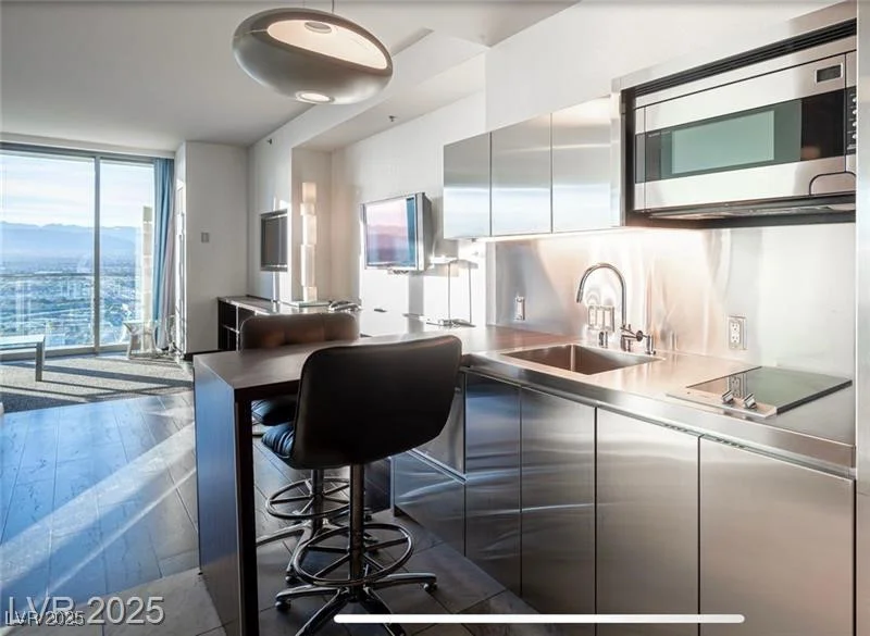 4381 Flamingo, Las Vegas, NV 89103