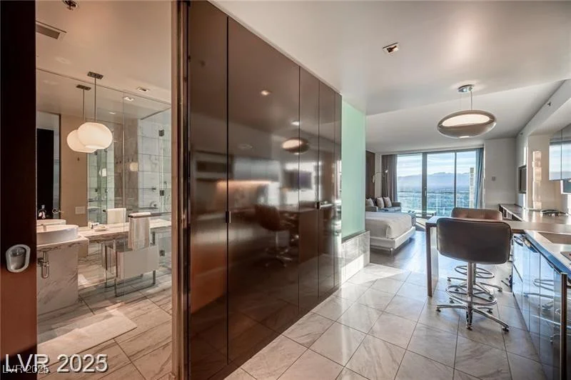 4381 Flamingo, Las Vegas, NV 89103