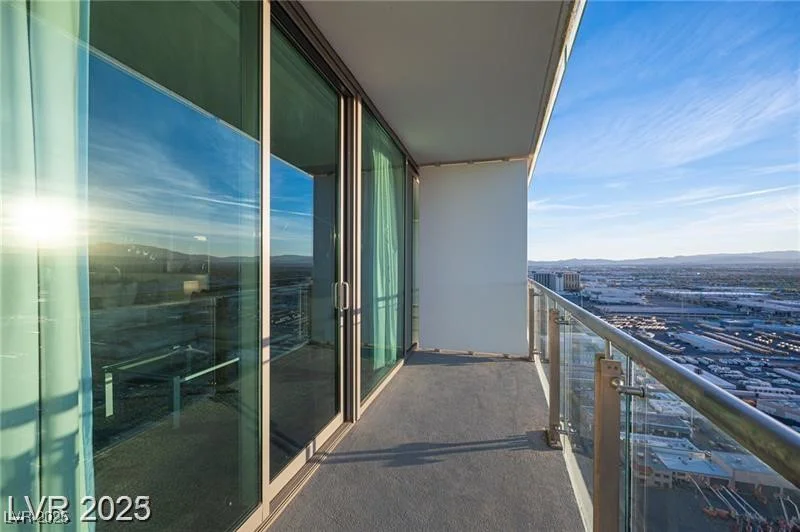 4381 Flamingo, Las Vegas, NV 89103