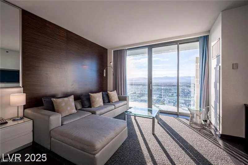 4381 Flamingo, Las Vegas, NV 89103