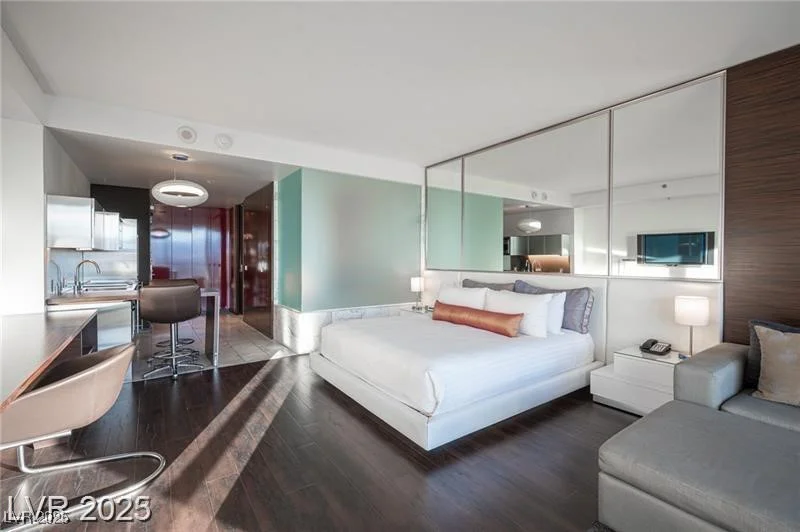 4381 Flamingo, Las Vegas, NV 89103