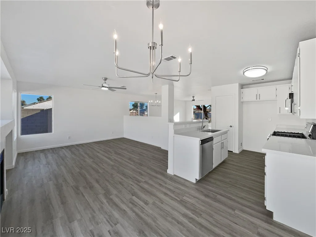 2316 Ultimate Prize, North Las Vegas, NV 89032
