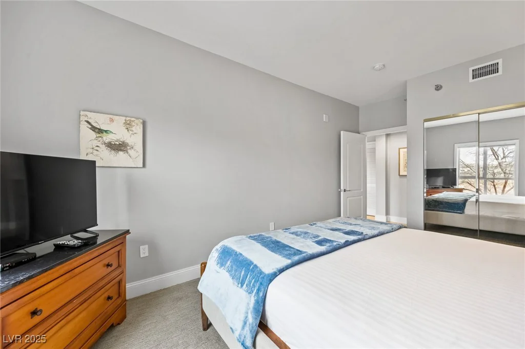 30 Strada Di Villaggio, Henderson, NV 89011