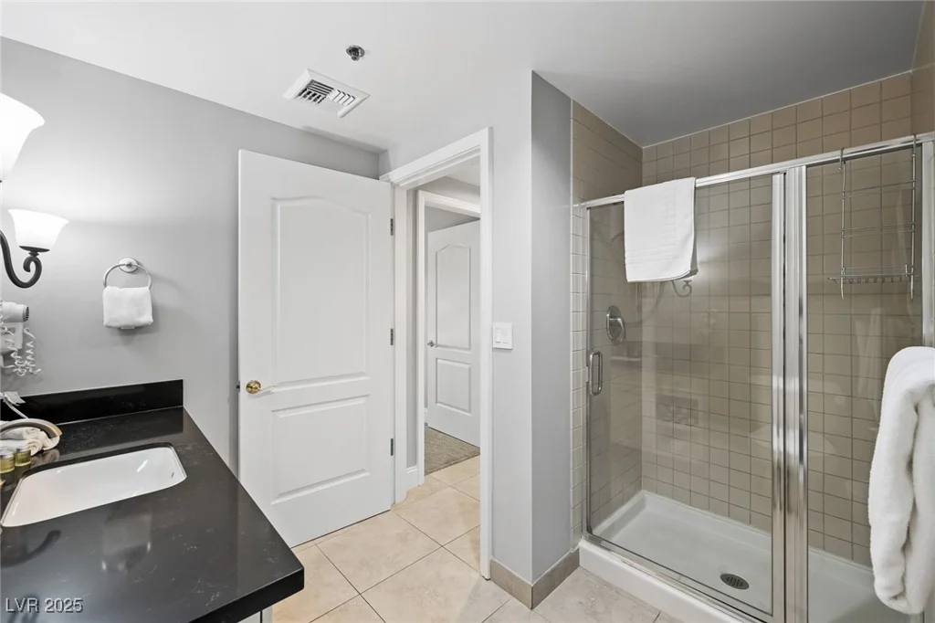 30 Strada Di Villaggio, Henderson, NV 89011
