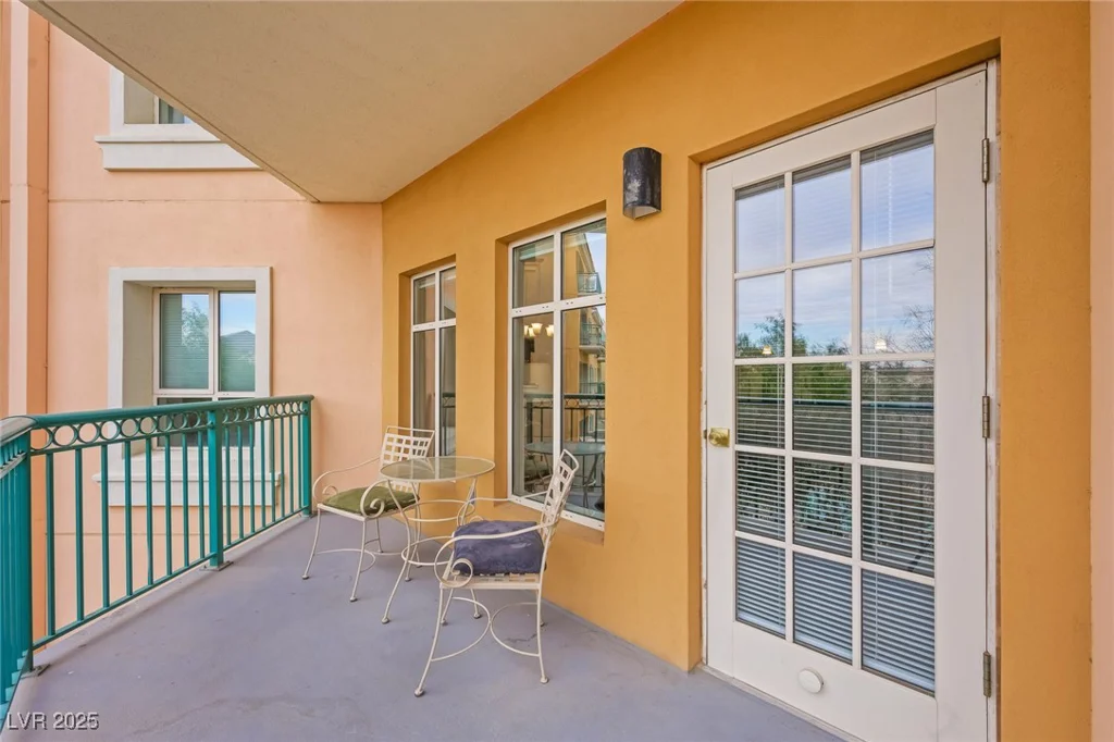 30 Strada Di Villaggio, Henderson, NV 89011