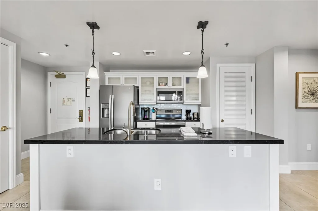 30 Strada Di Villaggio, Henderson, NV 89011