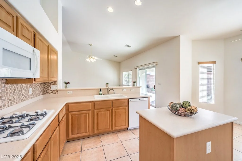 4185 Mita, Las Vegas, NV 89141