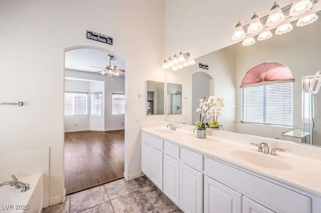 4185 Mita, Las Vegas, NV 89141