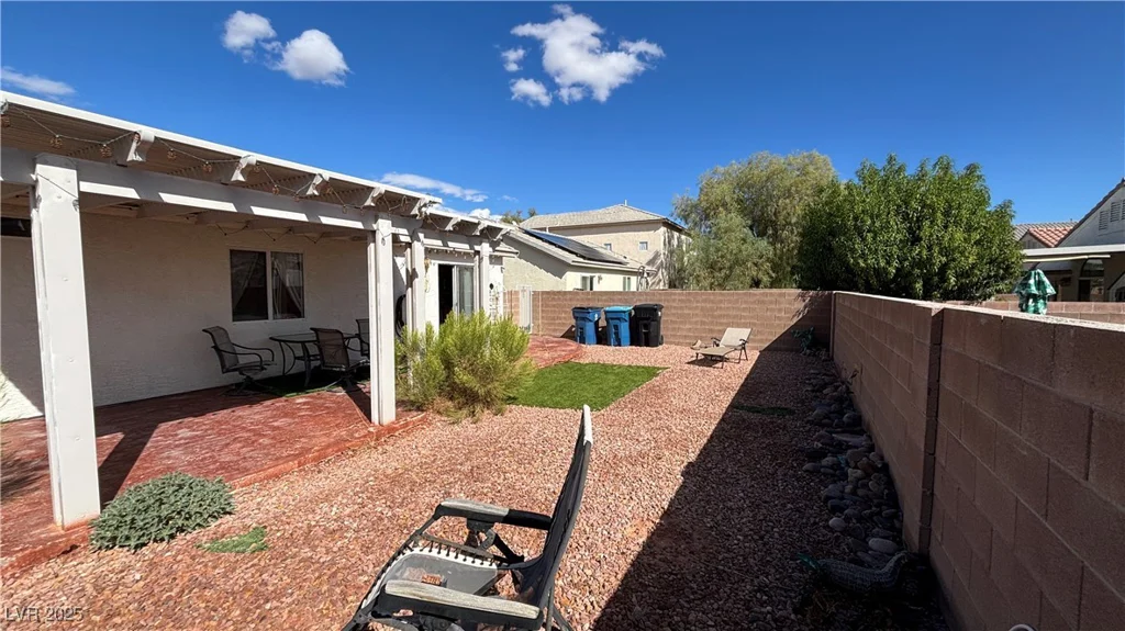5005 Whispering Spring, Las Vegas, NV 89131