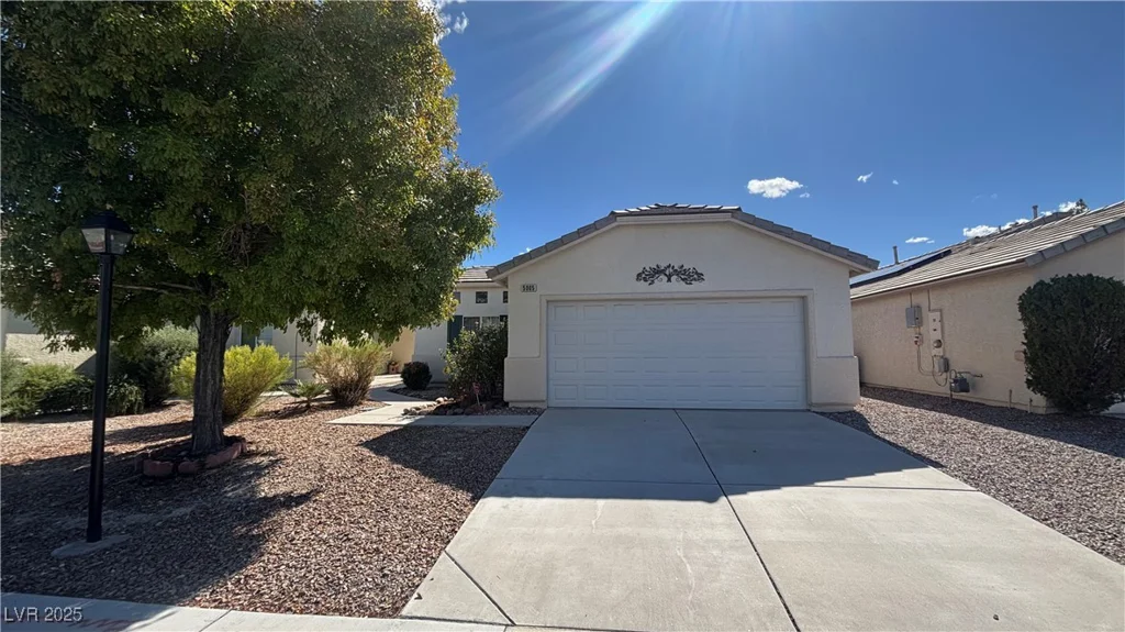 5005 Whispering Spring, Las Vegas, NV 89131