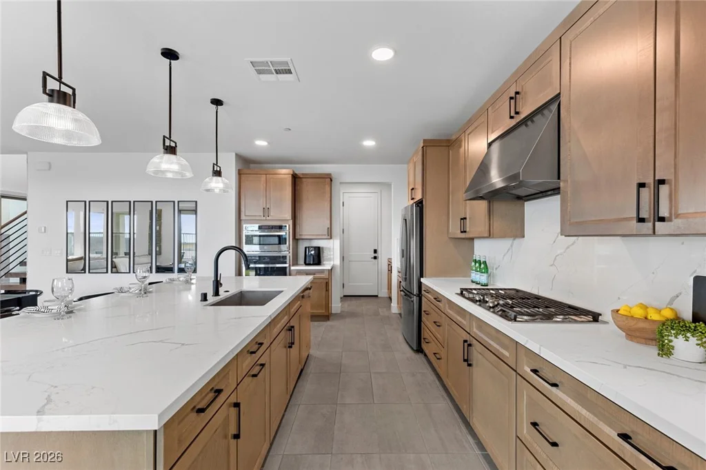 400 Crown Mesa, Las Vegas, NV 89138