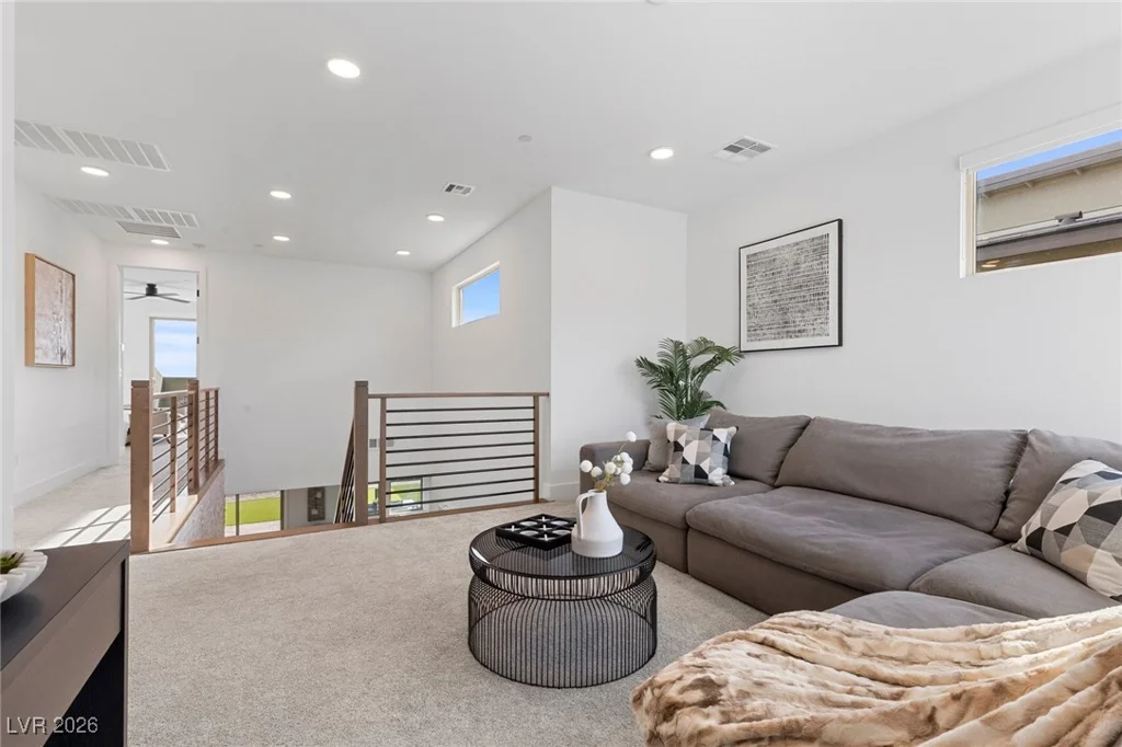 400 Crown Mesa, Las Vegas, NV 89138