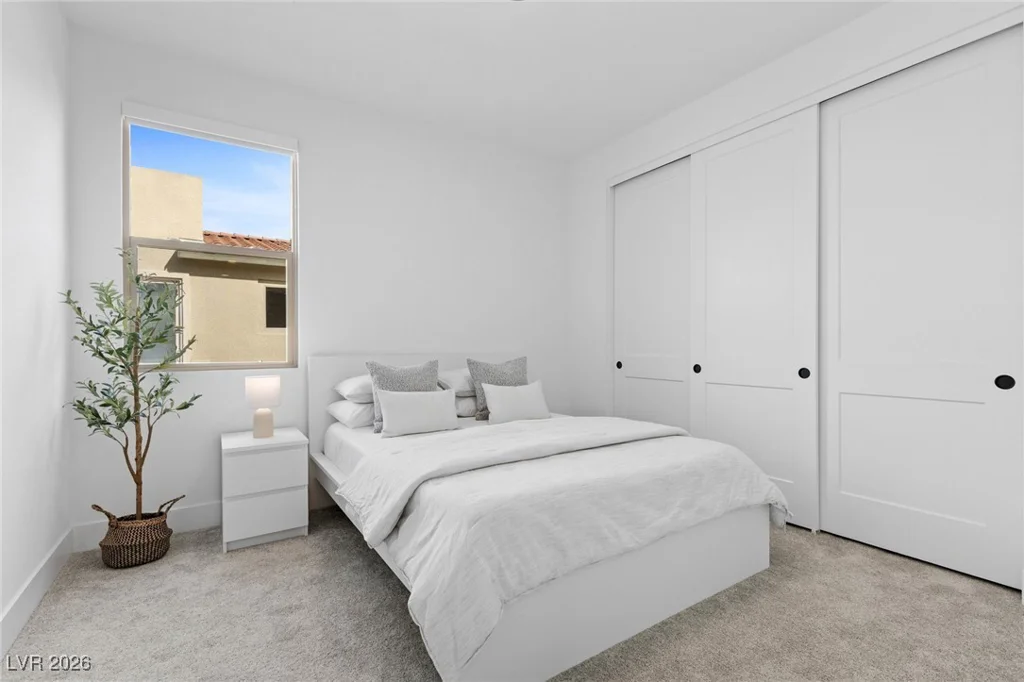 400 Crown Mesa, Las Vegas, NV 89138