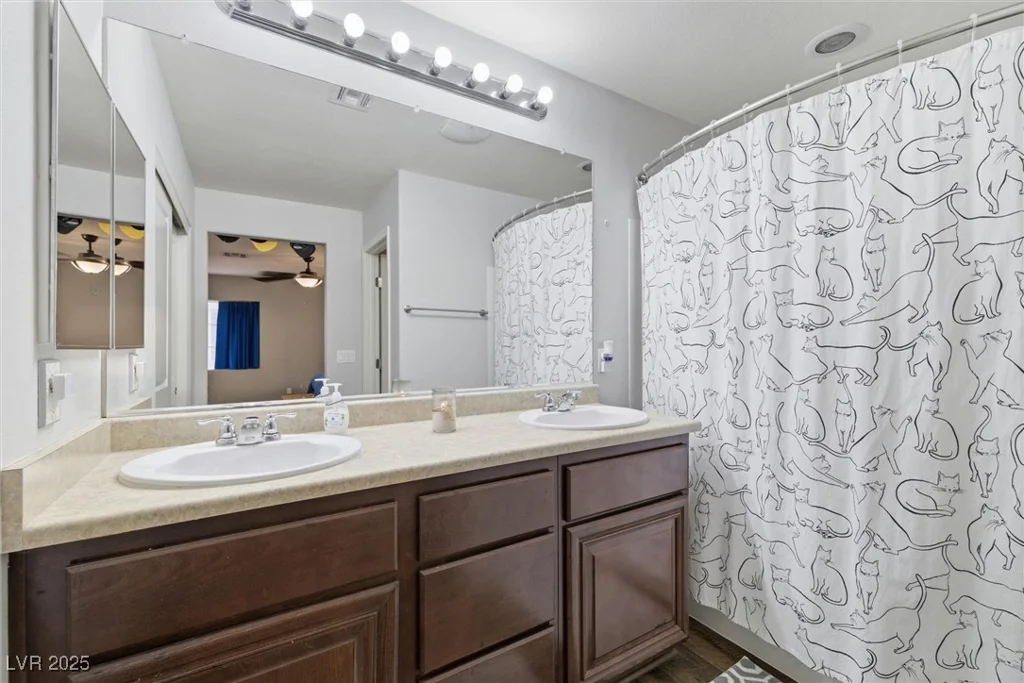3852 Thomas Patrick, North Las Vegas, NV 89032