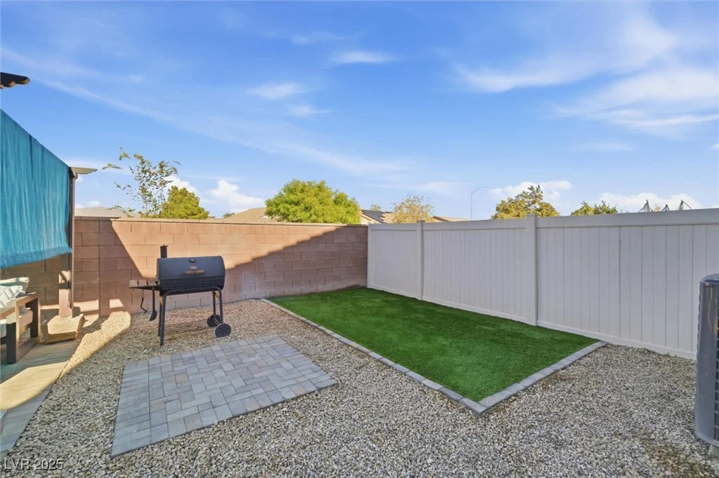 3852 Thomas Patrick, North Las Vegas, NV 89032