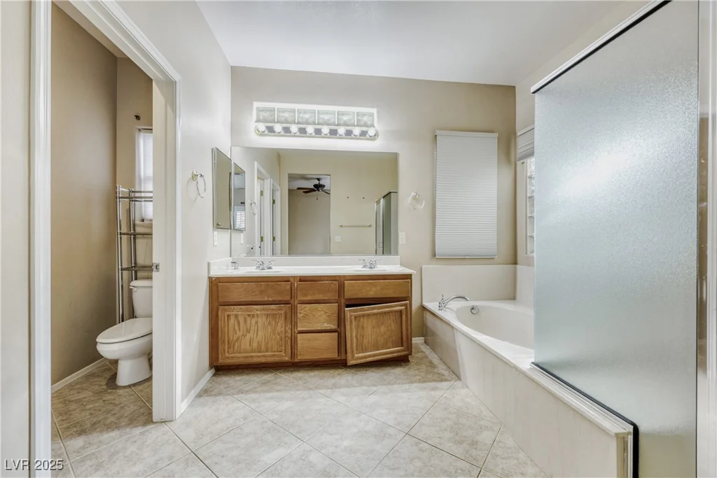 2585 Forest City, Henderson, NV 89052
