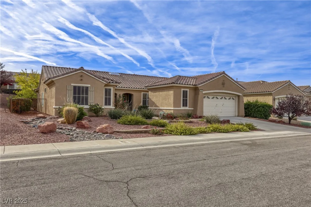 2585 Forest City, Henderson, NV 89052