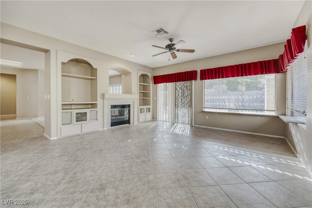 2585 Forest City, Henderson, NV 89052