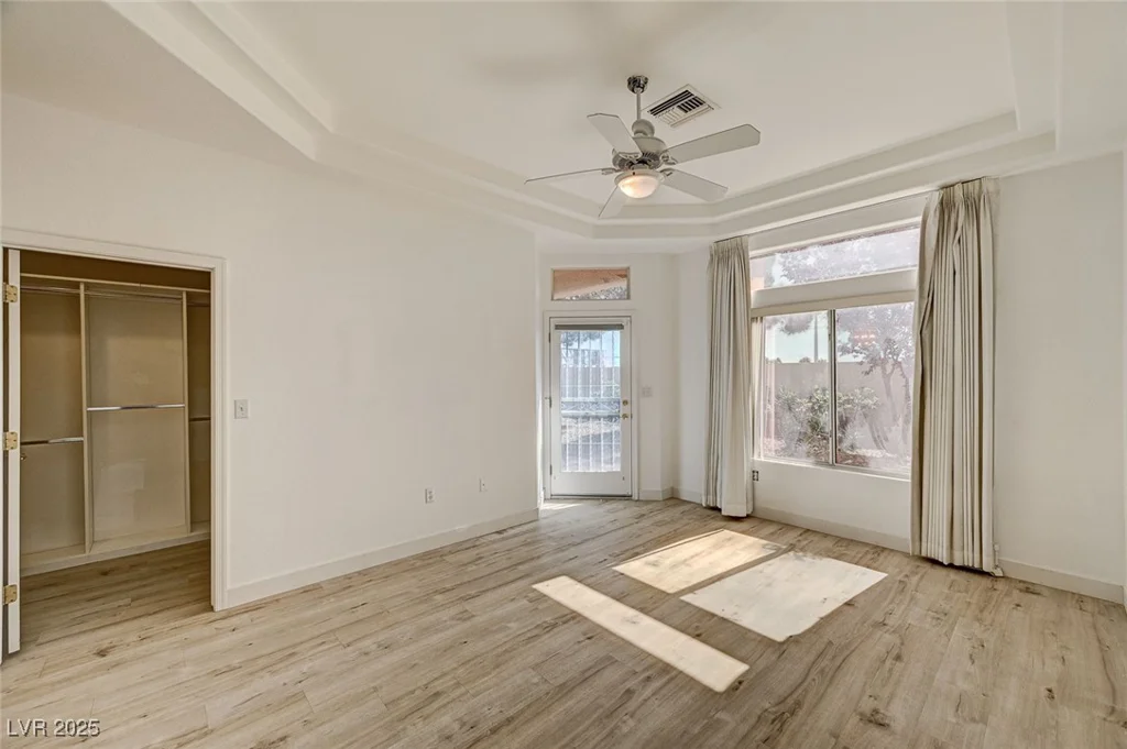 10725 Mission Lakes, Las Vegas, NV 89134