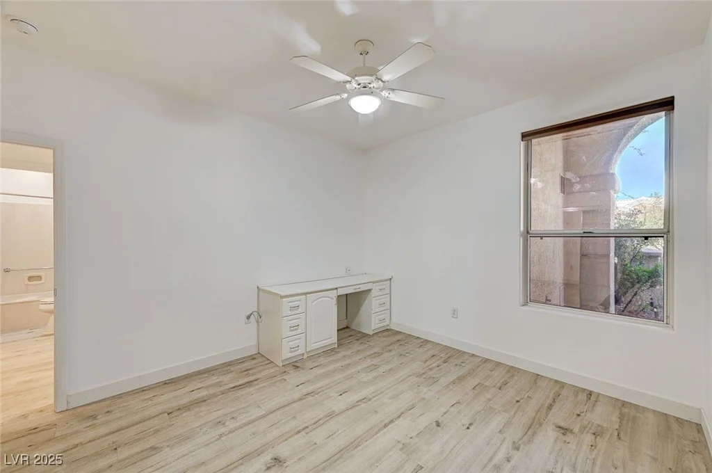 10725 Mission Lakes, Las Vegas, NV 89134