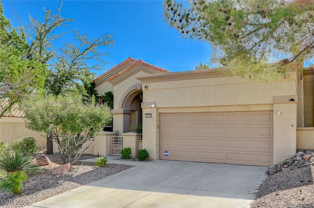 10725 Mission Lakes, Las Vegas, NV 89134