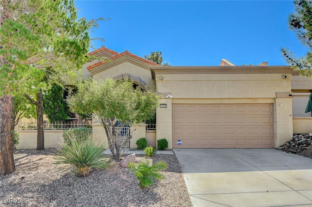 10725 Mission Lakes, Las Vegas, NV 89134
