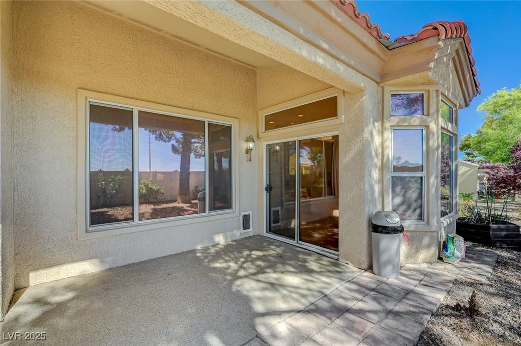 10725 Mission Lakes, Las Vegas, NV 89134
