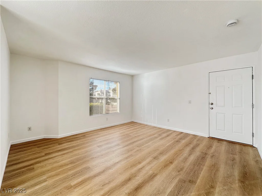 6800 Lake Mead, Las Vegas, NV 89156