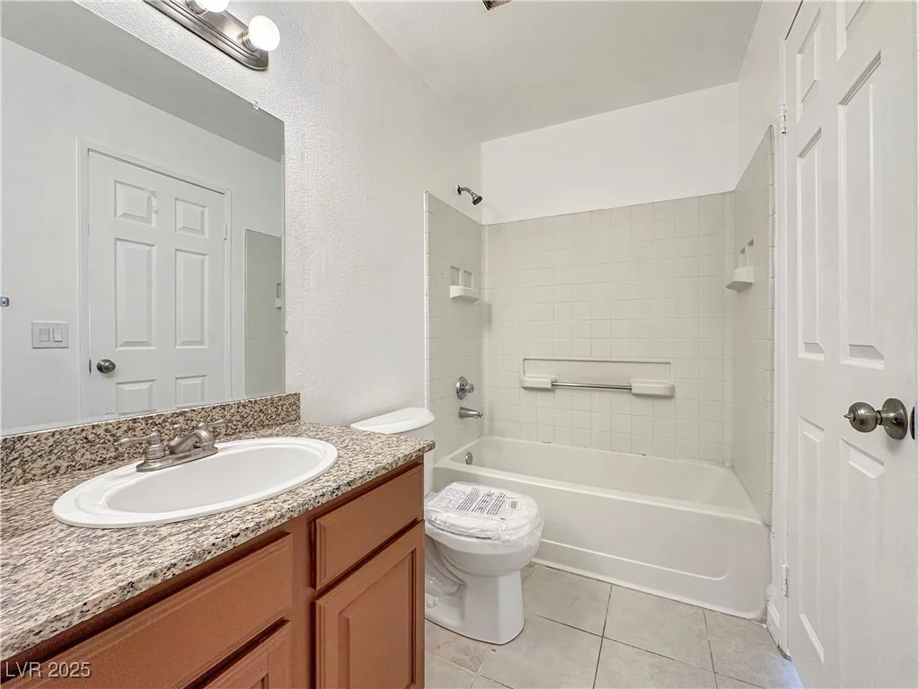 6800 Lake Mead, Las Vegas, NV 89156