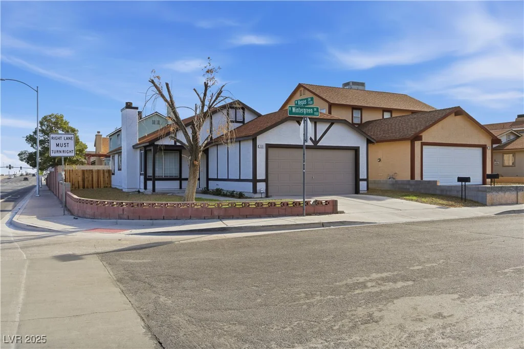 1533 Wintergreen, Las Vegas, NV 89128