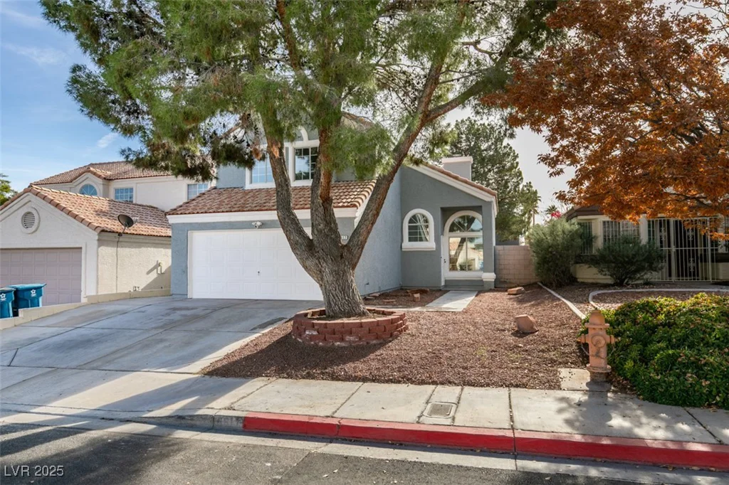 6517 Fresh Meadows, Las Vegas, NV 89108