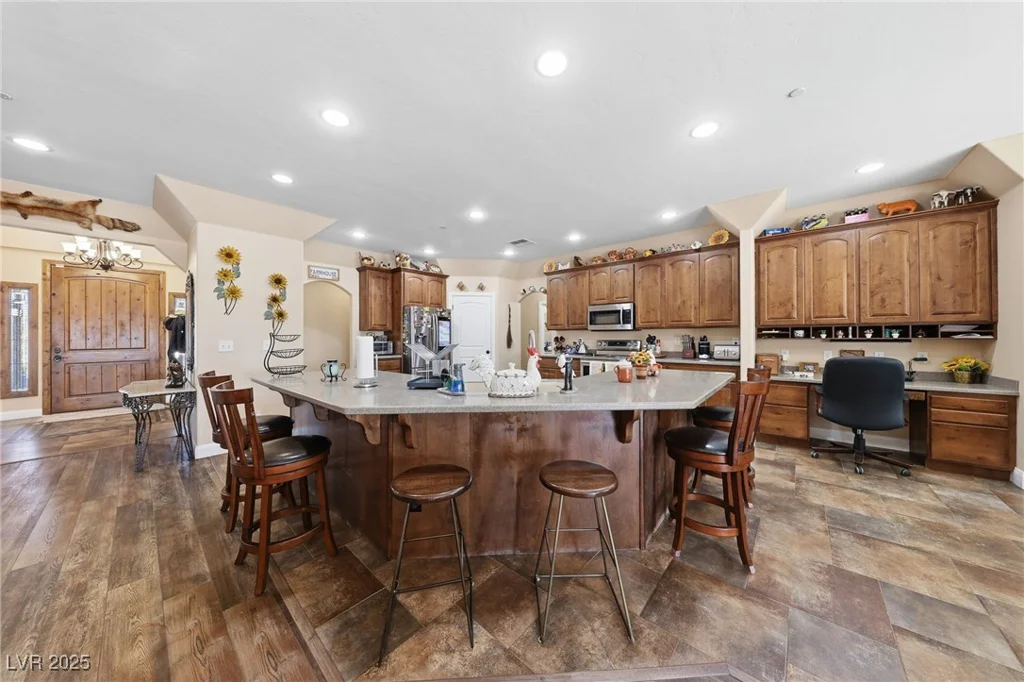 1285 Embry, Moapa, NV 89025