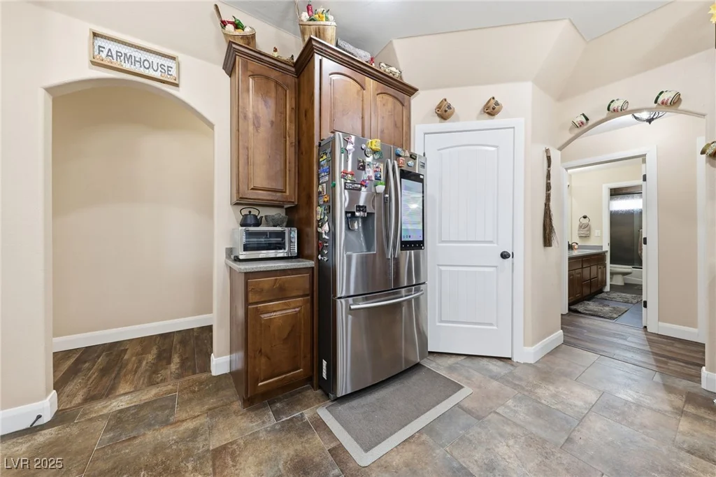 1285 Embry, Moapa, NV 89025