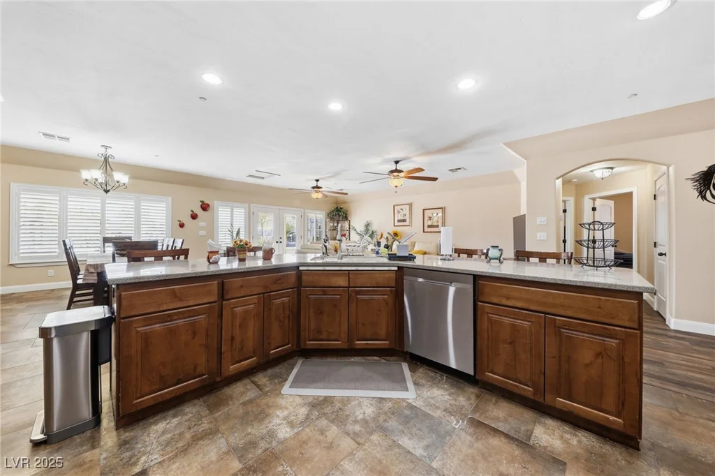 1285 Embry, Moapa, NV 89025