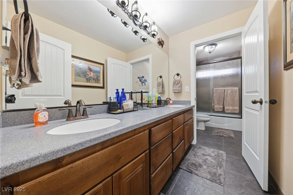 1285 Embry, Moapa, NV 89025