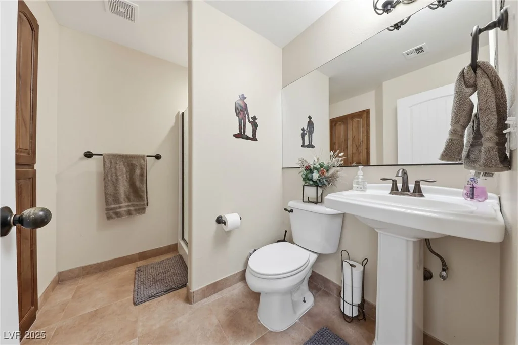 1285 Embry, Moapa, NV 89025