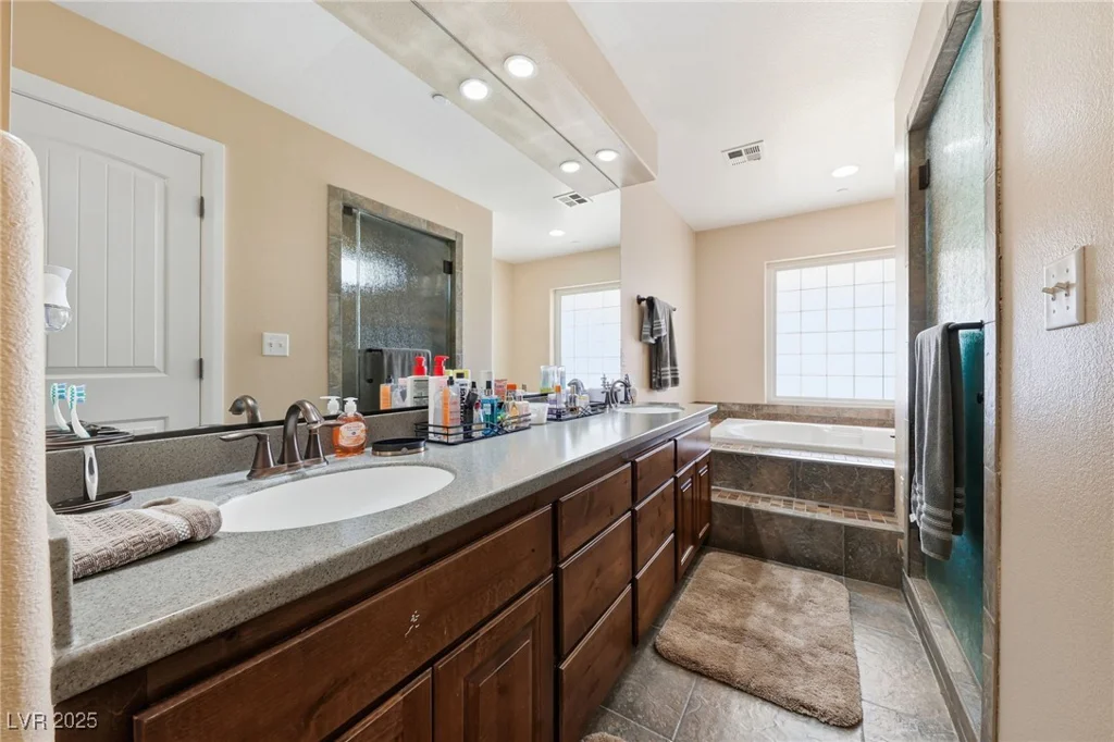 1285 Embry, Moapa, NV 89025