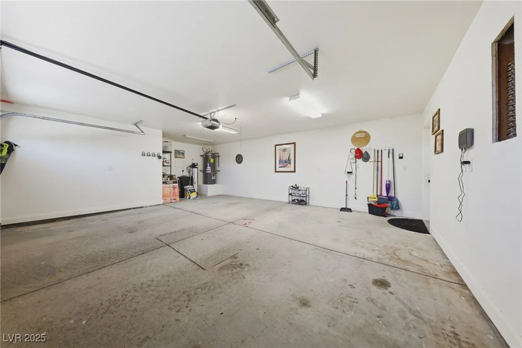 1285 Embry, Moapa, NV 89025