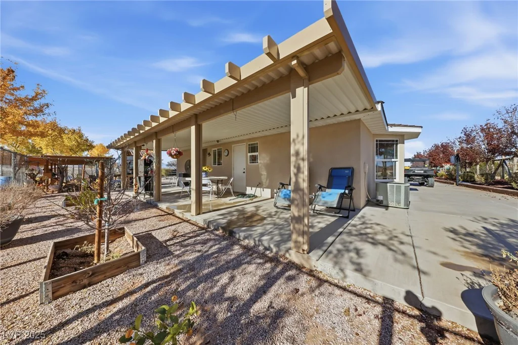 1285 Embry, Moapa, NV 89025