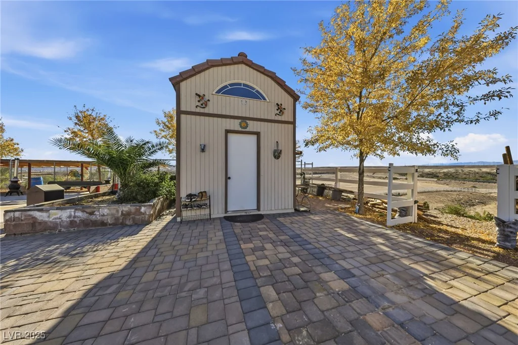 1285 Embry, Moapa, NV 89025