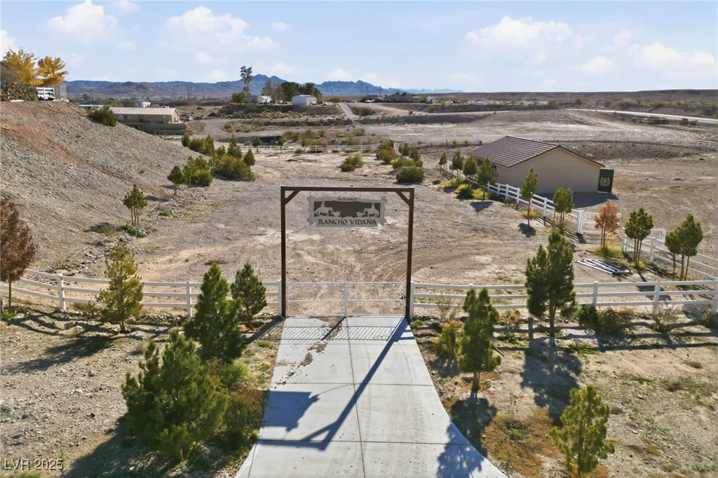 1285 Embry, Moapa, NV 89025