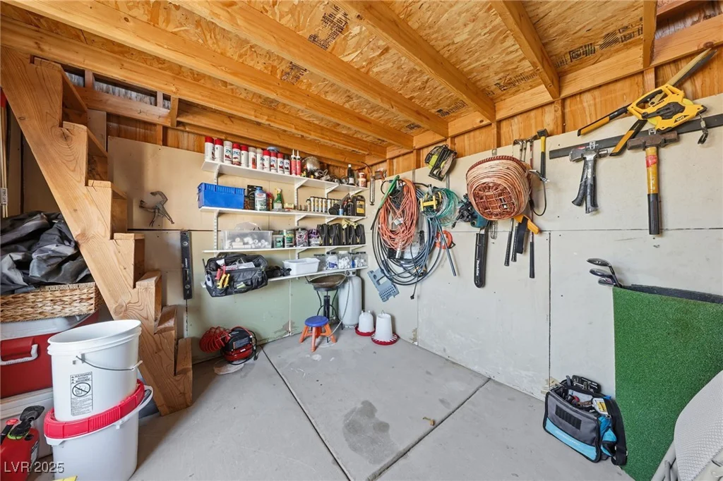 1285 Embry, Moapa, NV 89025