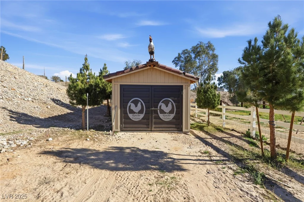 1285 Embry, Moapa, NV 89025