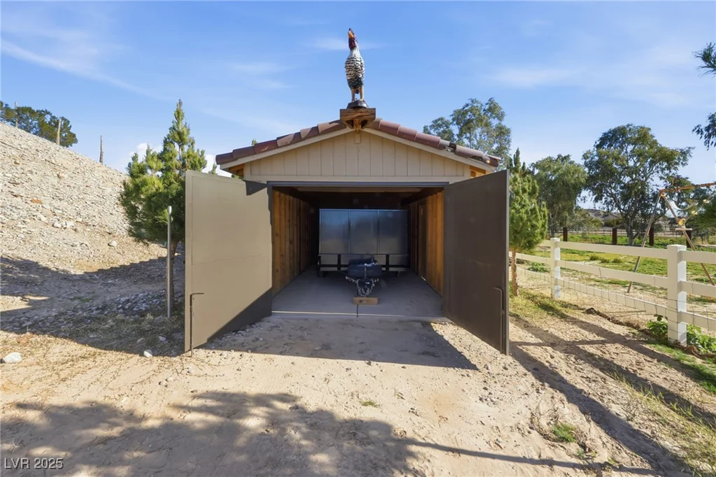 1285 Embry, Moapa, NV 89025